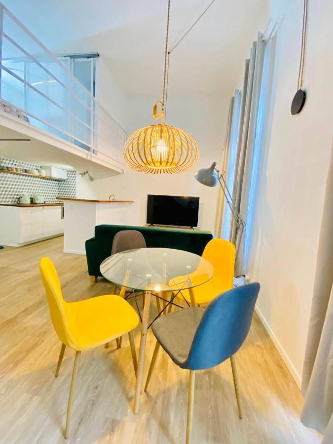 Duplex-Ceiling Height 1,9M-Free Private Parking-Self Check In !! Duplex Climatise-Hauteur Sous Plafond 1,9M-Parking Prive Gratuit-Arrivee Autonome !! アヴィニョン エクステリア 写真