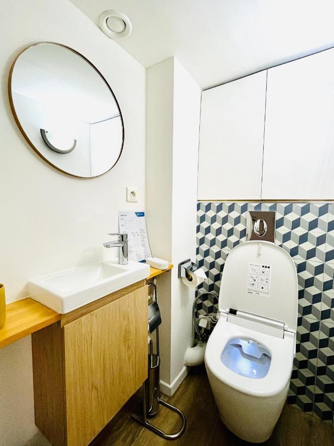 Duplex-Ceiling Height 1,9M-Free Private Parking-Self Check In !! Duplex Climatise-Hauteur Sous Plafond 1,9M-Parking Prive Gratuit-Arrivee Autonome !! アヴィニョン エクステリア 写真
